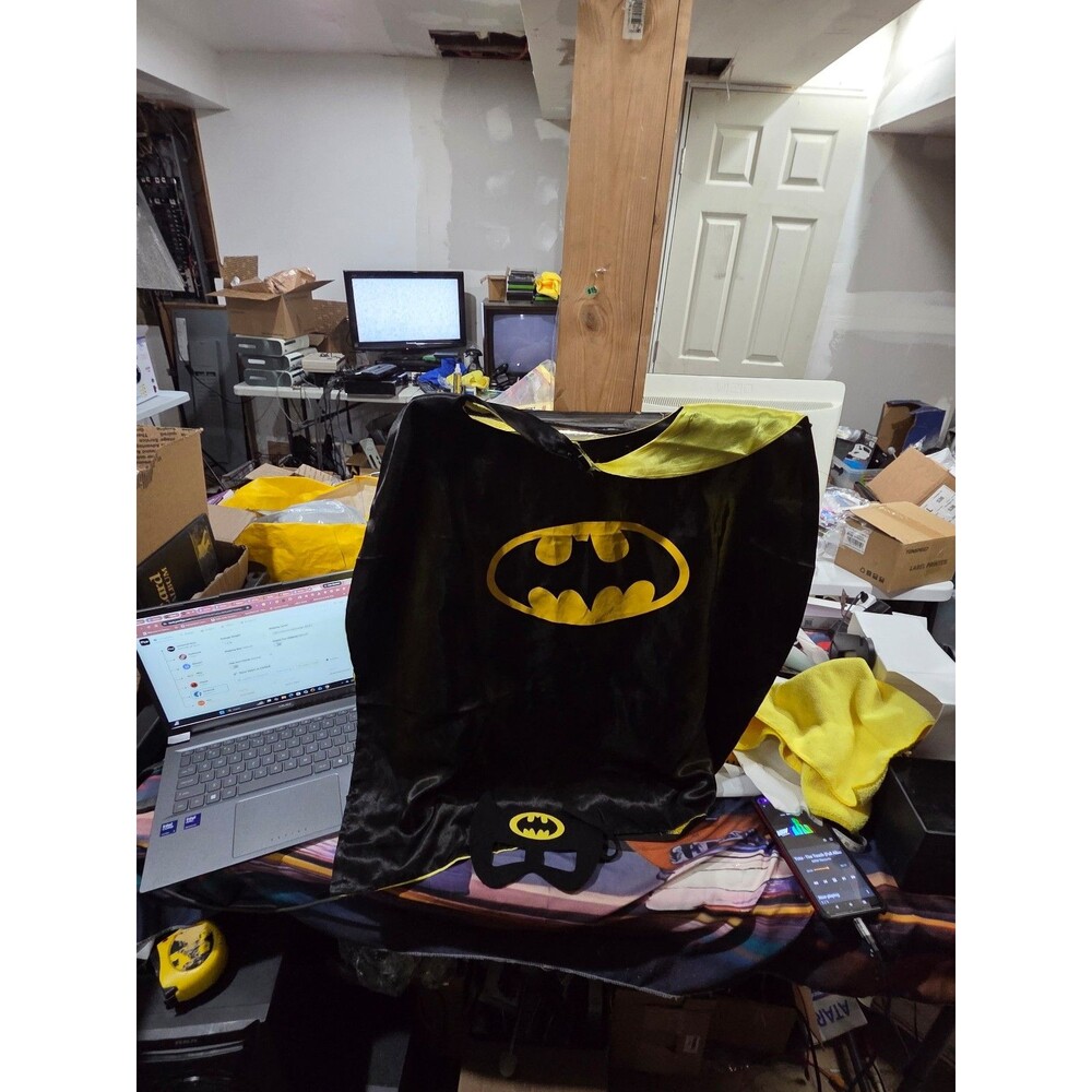 Kids Batman Costume Black & Gold Cape Mask Set DC Superhero Halloween
